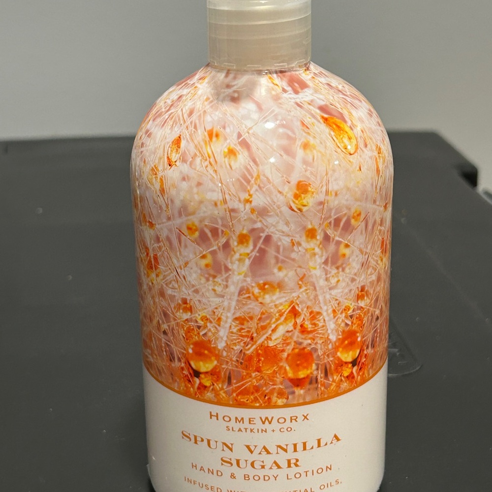 Spun Vanilla Sugar Hand and Body Lotion infused with Shea Butter - Picture 7 of 8